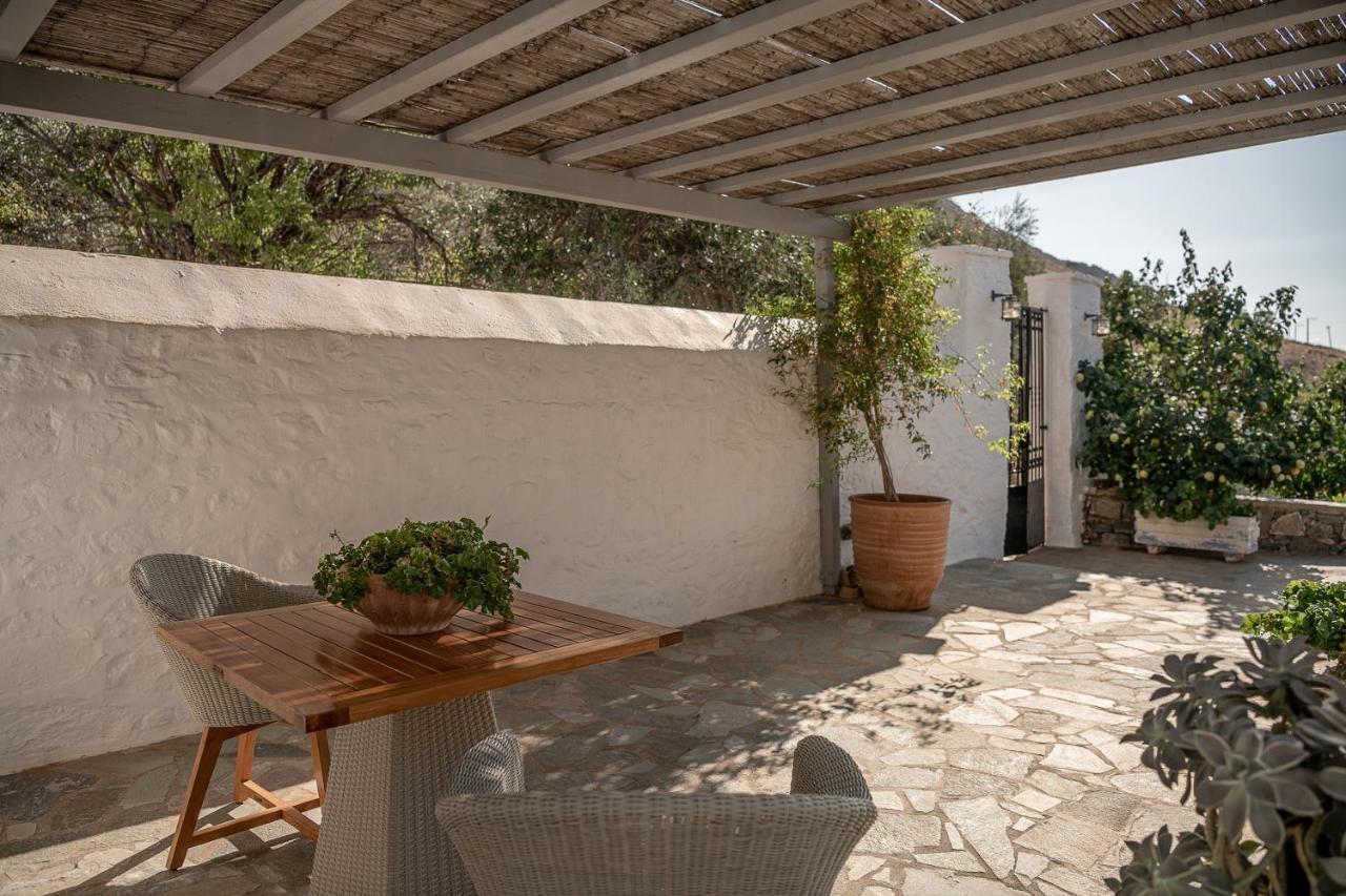 Four Seasons Hydra Luxury Отель