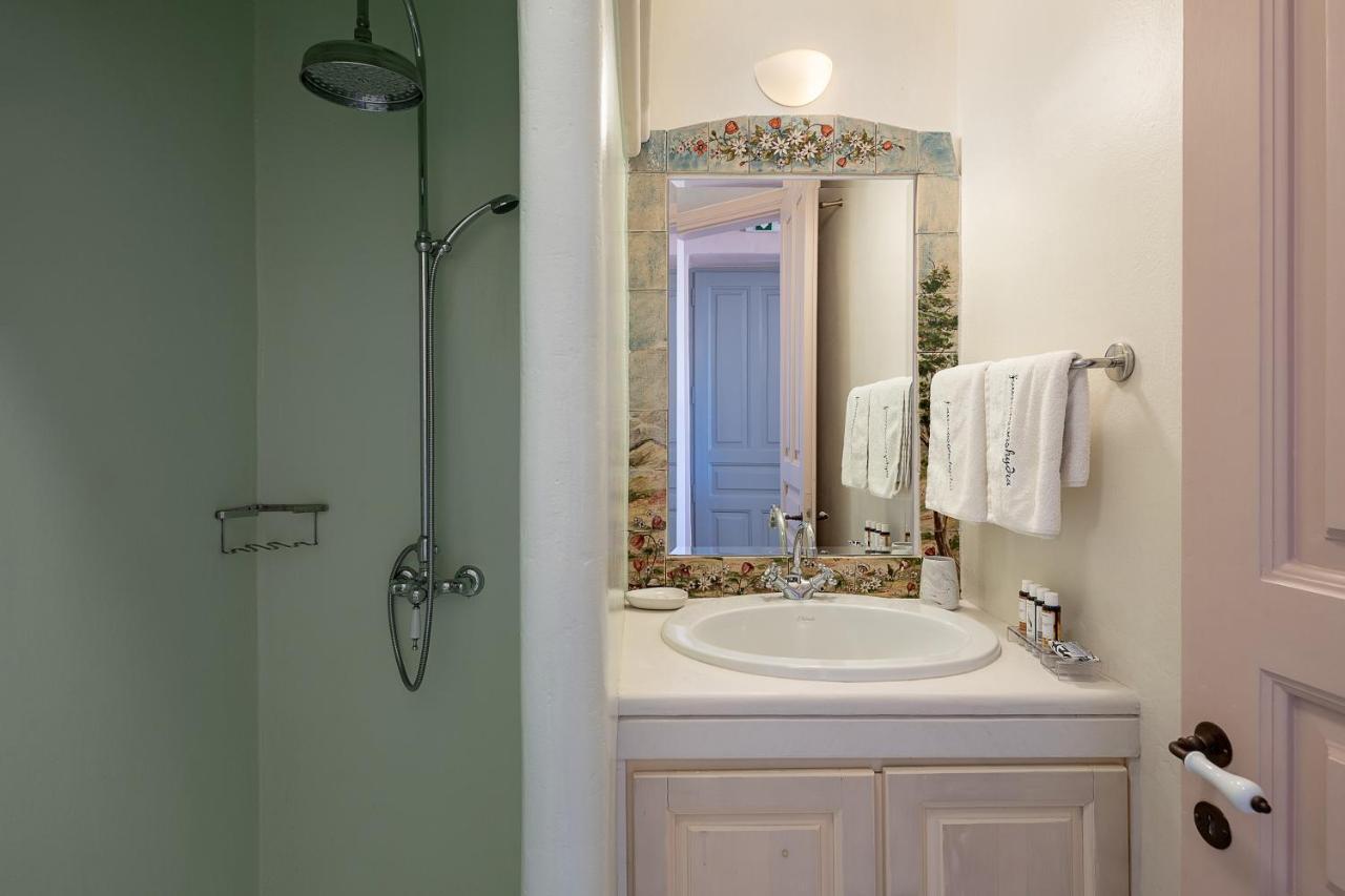 Four Seasons Hydra Luxury Hydra (Saronic Islands)