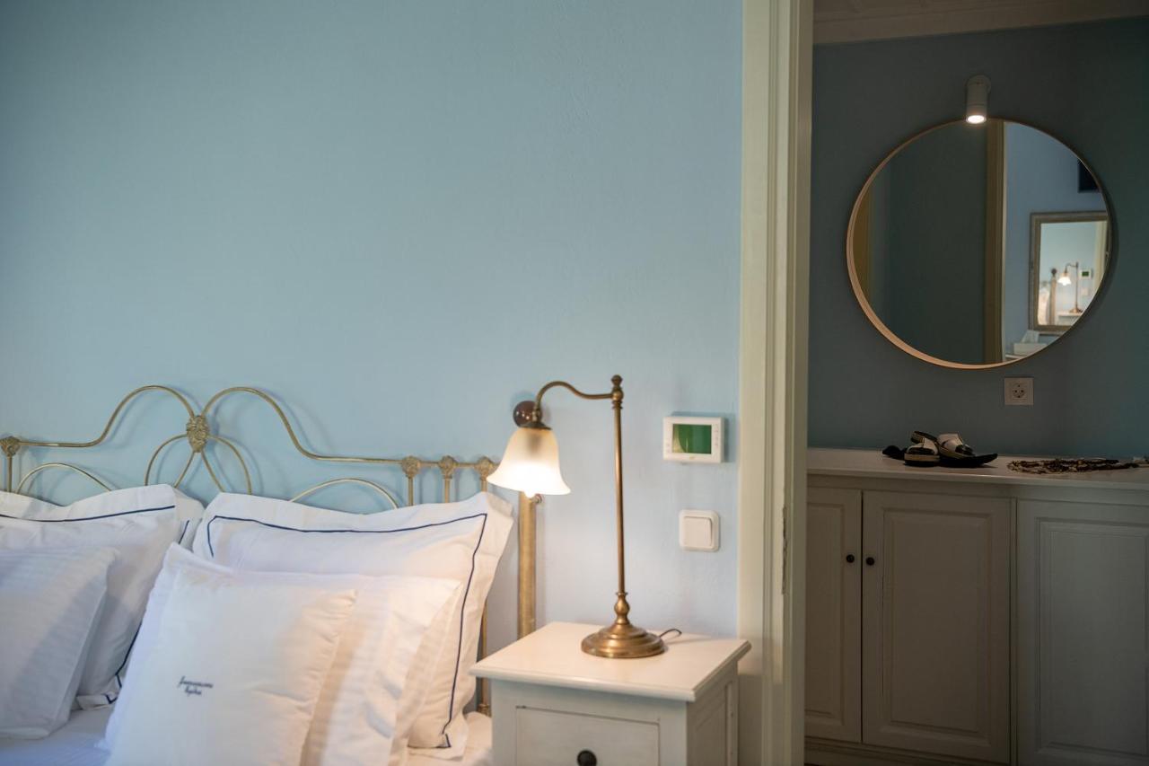 Four Seasons Hydra Luxury Hotel