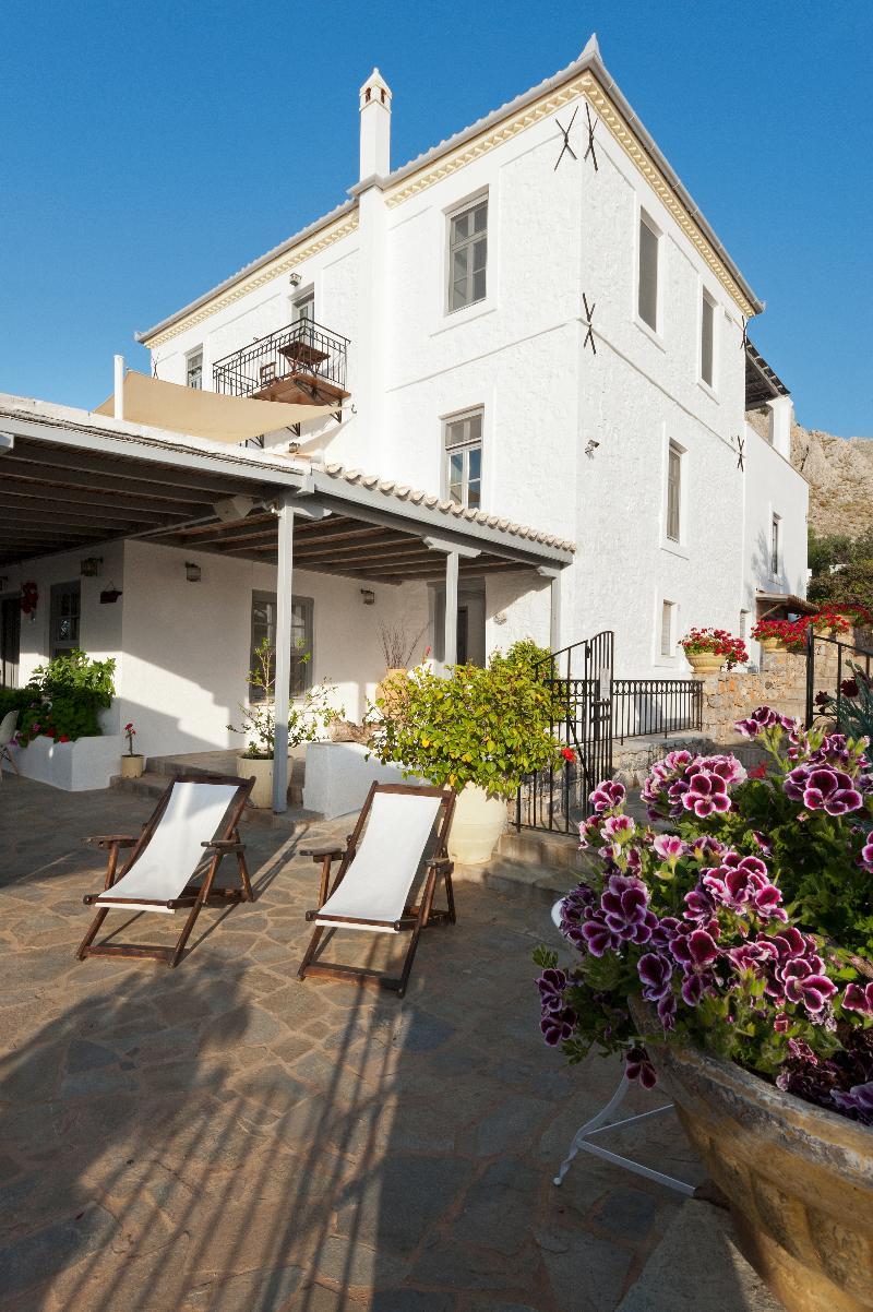 Four Seasons Hydra Luxury 4*